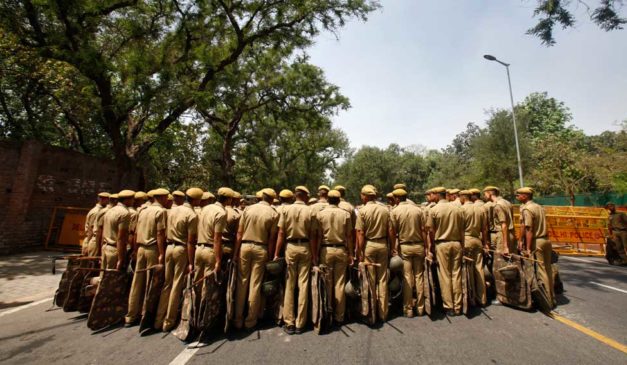 india-police-reuters (1)