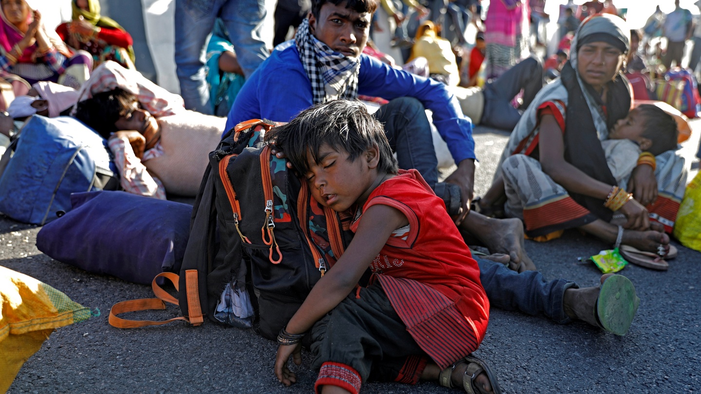 Coronavirus-Lockdown-Migrant-Workers-Reuters