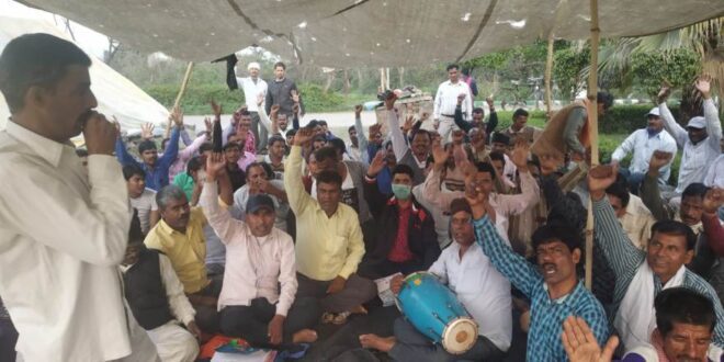 Gujaratambuja-protest