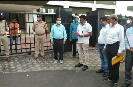 4_umr_6445003_835x547-m