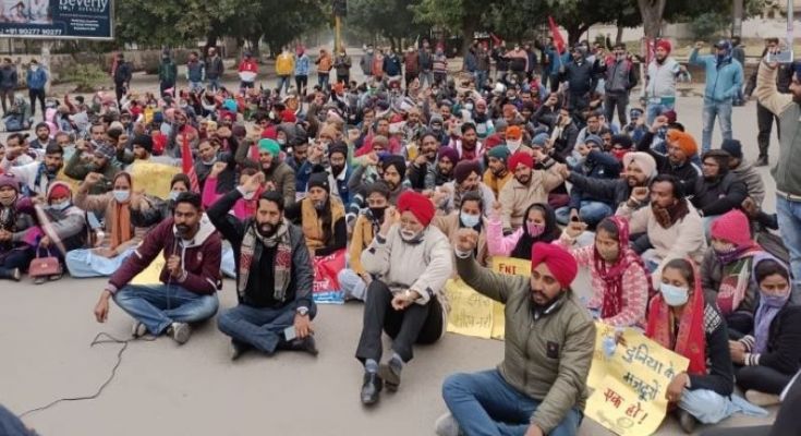 fredenberg-workers-protest-in-Mohali-New