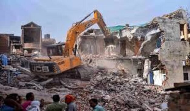 javed_ke_ghar_buldojar