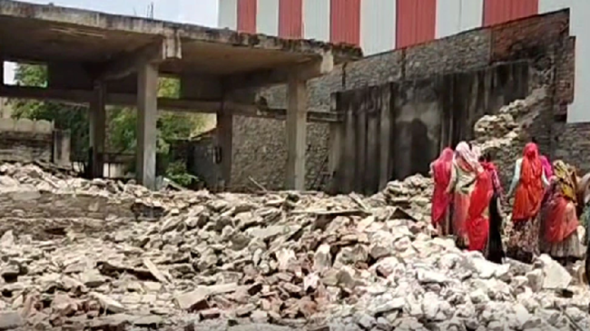 Durghatana_factory_mahila