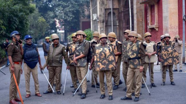 AllahaBad_university_protest