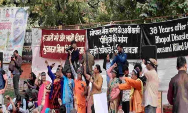 Bhopal_gas_protest