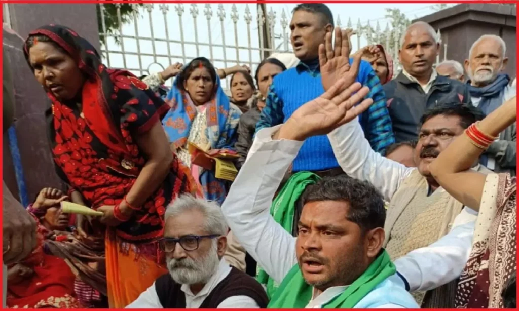 860250-rajeev-yadav-khiriya-bagh-azamgarh-airport2