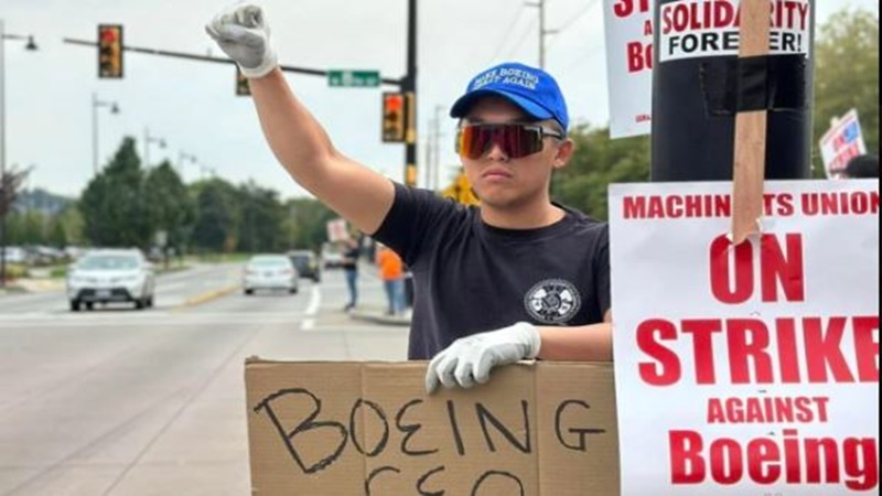 Boeing-Strike (1)